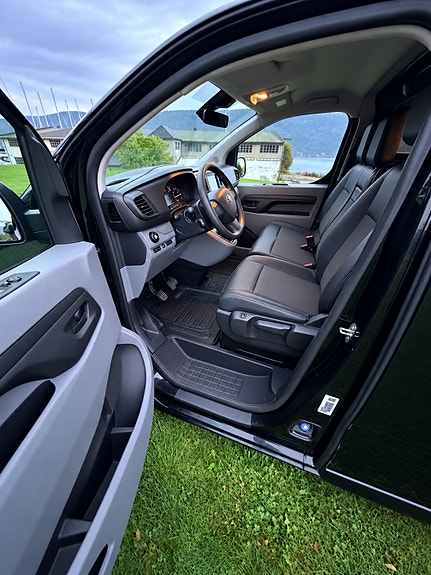 Toyota Proace 2 of 7