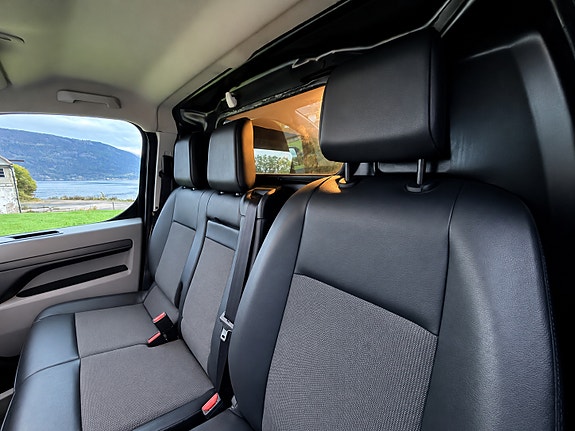 Toyota Proace 3 of 7