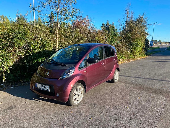 Citroen C-Zero 4 of 8