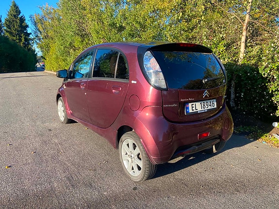 Citroen C-Zero 3 of 8