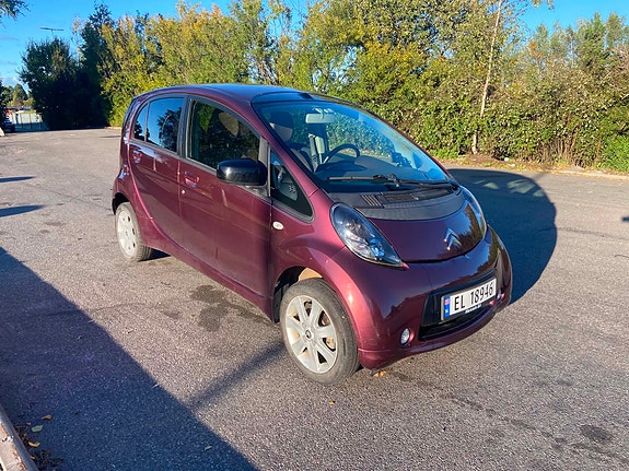 Citroen C-Zero 2 of 8