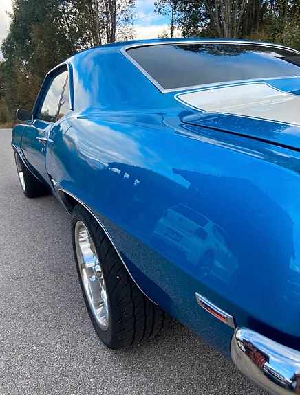 Chevrolet Camaro 7 of 15