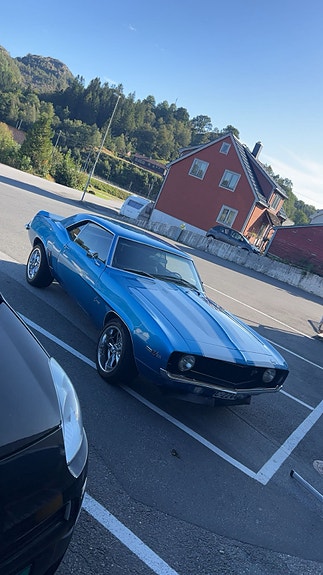 Chevrolet Camaro 2 of 15