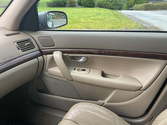 Volvo S80 5 of 9