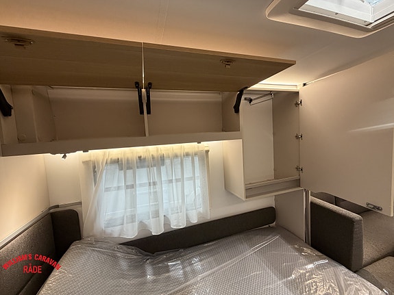 Adria ADORA 613 HT/Endebad / Alde / Fabrikk Ny 13 of 21