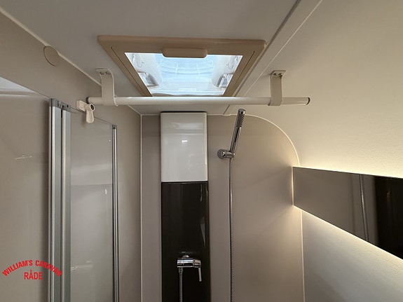 Adria ADORA 613 HT/Endebad / Alde / Fabrikk Ny 18 of 21