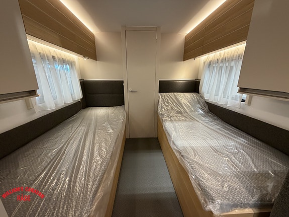 Adria ADORA 613 HT/Endebad / Alde / Fabrikk Ny 12 of 21
