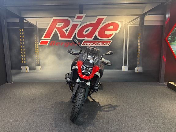 BMW R 1300 GS 3 of 12