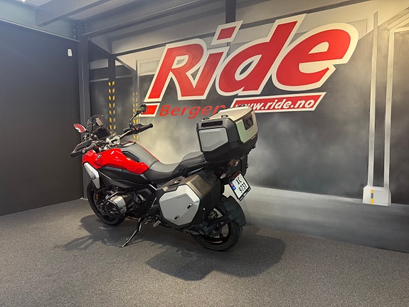 BMW R 1300 GS 5 of 12