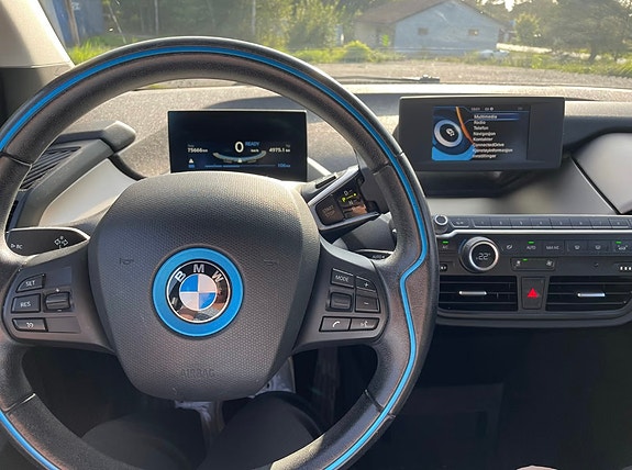 BMW i3 6 of 9