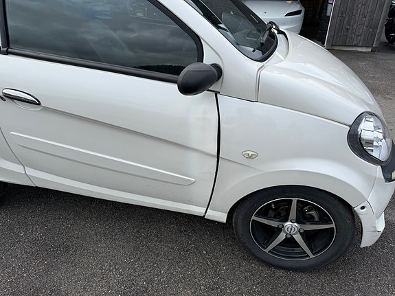 Microcar M.GO 5 of 9