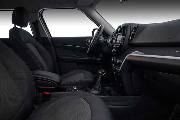 MINI Countryman Cooper SE 21 of 24