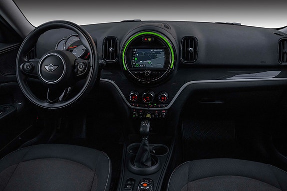 MINI Countryman Cooper SE 23 of 24