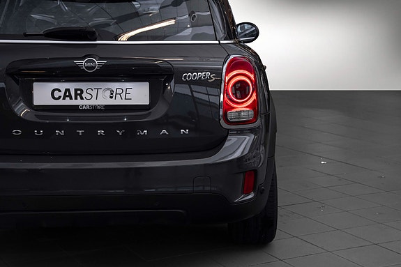 MINI Countryman Cooper SE 8 of 24