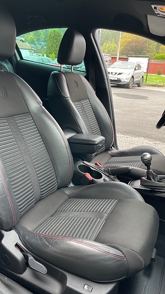 Alfa Romeo Giulietta 18 of 22