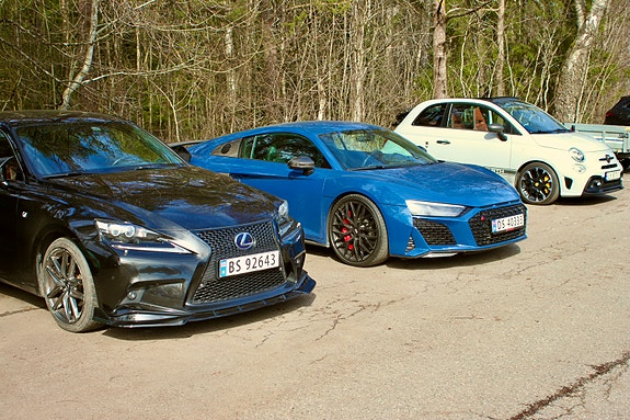 Lexus IS300h 16 of 17