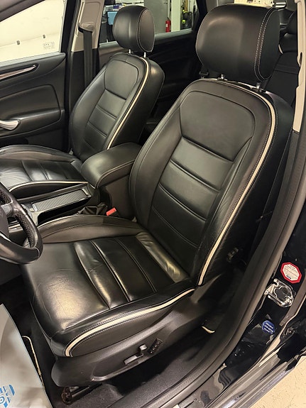 Ford Mondeo 8 of 23