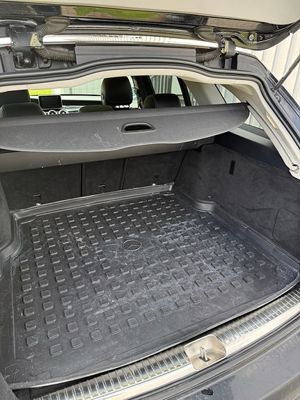 Mercedes-Benz C250 d 14 of 14