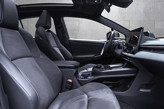 Toyota C-HR 26 of 29