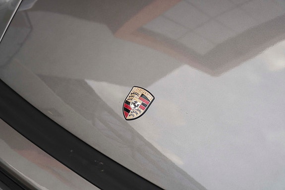 Porsche 911 11 of 30