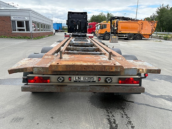 Lastebiler og henger til salgs (side 7) | FINN