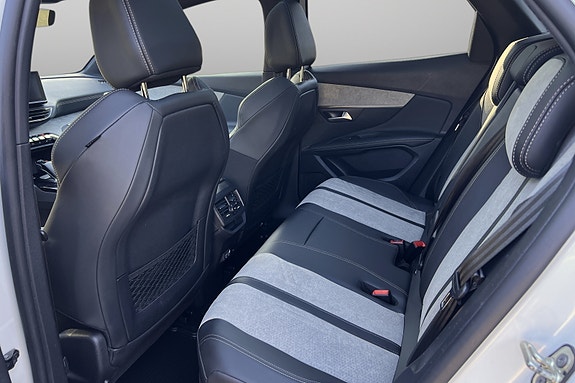 Peugeot 3008 7 of 15