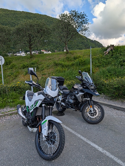 Kawasaki KLE 500 2 of 2
