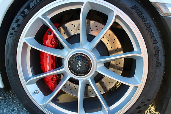 Porsche 911 8 of 30