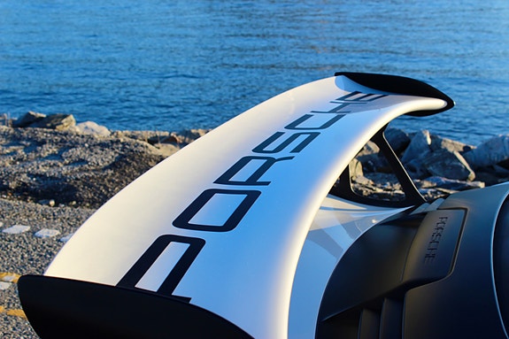 Porsche 911 6 of 30