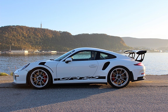 Porsche 911 5 of 30