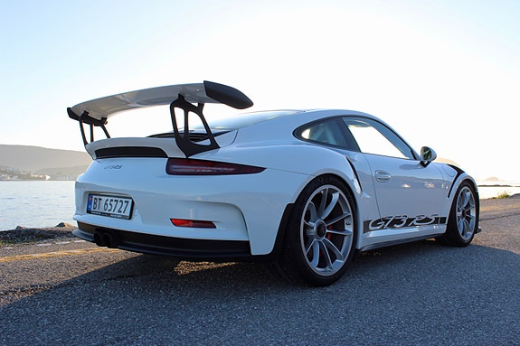 Porsche 911 26 of 30