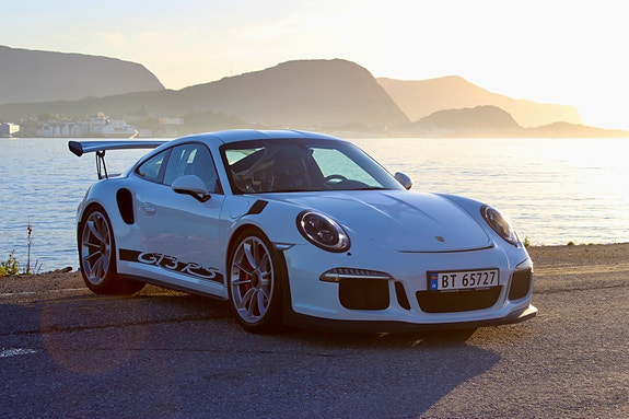 Porsche 911 10 of 30