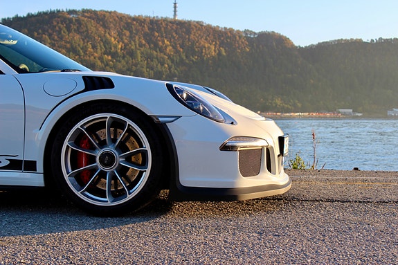 Porsche 911 25 of 30