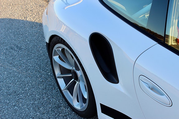 Porsche 911 7 of 30