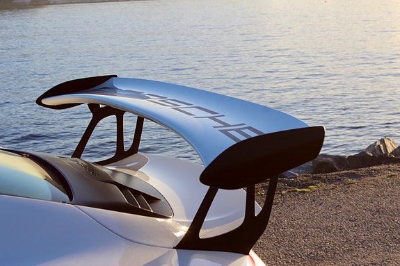 Porsche 911 14 of 30