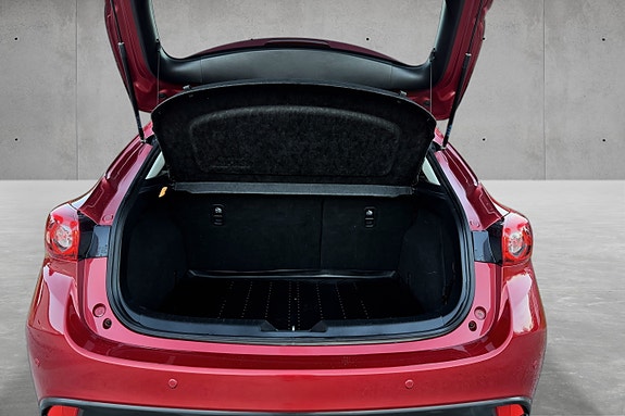 Mazda 3 9 of 28