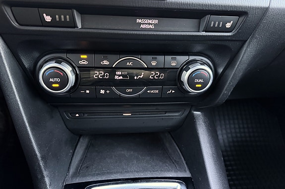 Mazda 3 25 of 28