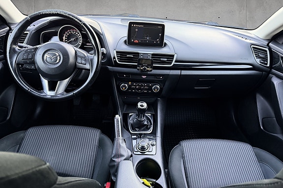 Mazda 3 16 of 28