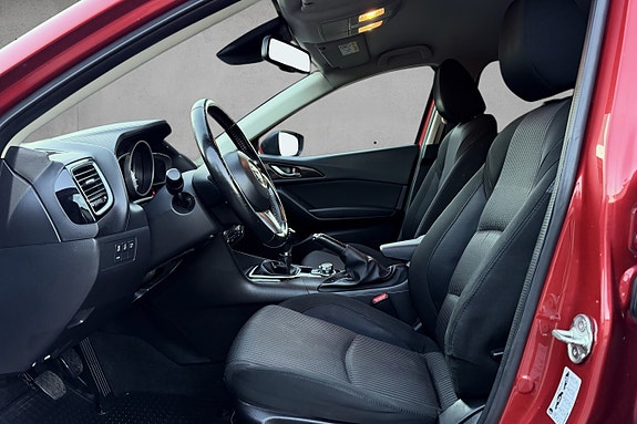 Mazda 3 11 of 28