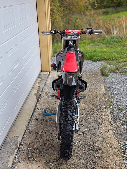 Honda CRF 450 R 3 of 15