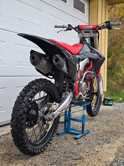 Honda CRF 450 R 2 of 15