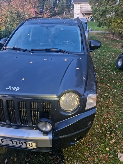 Jeep Compass 4 of 14