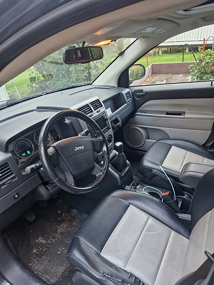 Jeep Compass 5 of 14