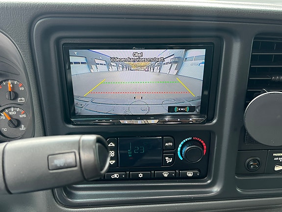 Chevrolet Silverado 2500 15 of 22