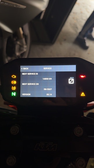 KTM 890 Duke 17 of 17