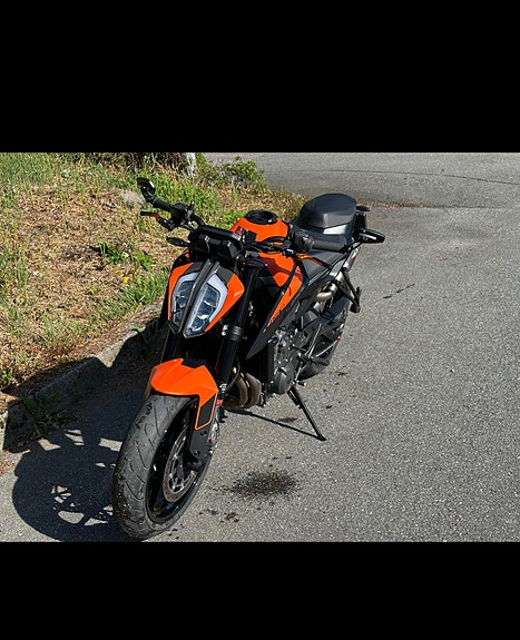KTM 890 Duke 5 of 17