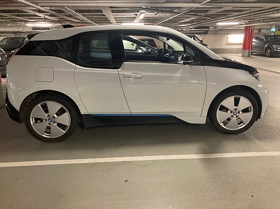 BMW i3 9 of 9