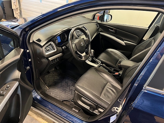 Suzuki SX4 S-Cross 14 of 30