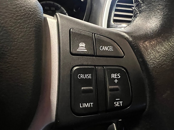Suzuki SX4 S-Cross 23 of 30