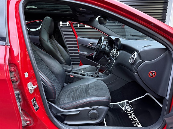 Mercedes-Benz A180 26 of 30